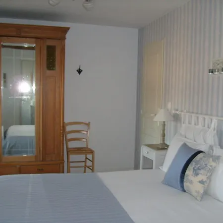 فندق مبيت وإفطار La Grange De 3*