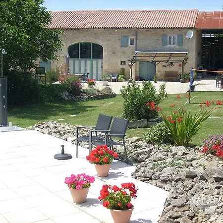 فندق مبيت وإفطار La Grange De Gournay-Loizé